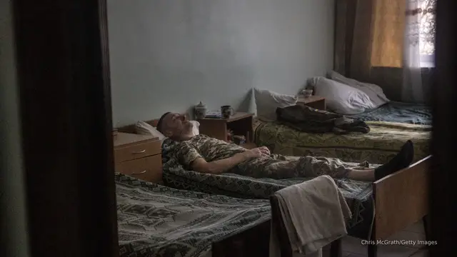 Video thumbnail for Sleepless in Ukraine: Drone strikes and the rise of antidepressant use