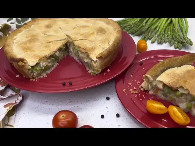 Video thumbnail for Thanksgiving Leftover Pot Pie | Easier Eats