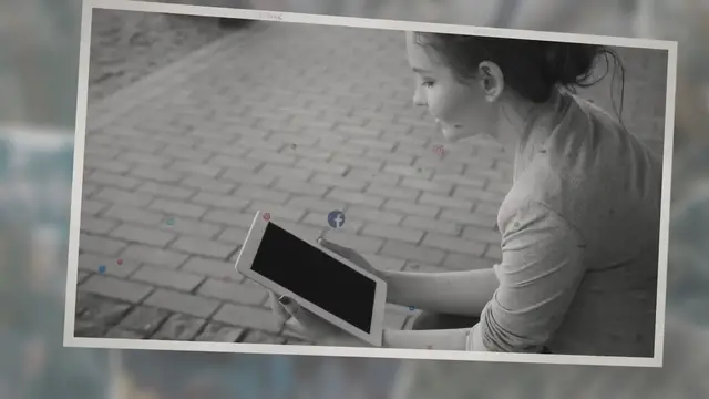 Video thumbnail for ‘Doom Boxes’