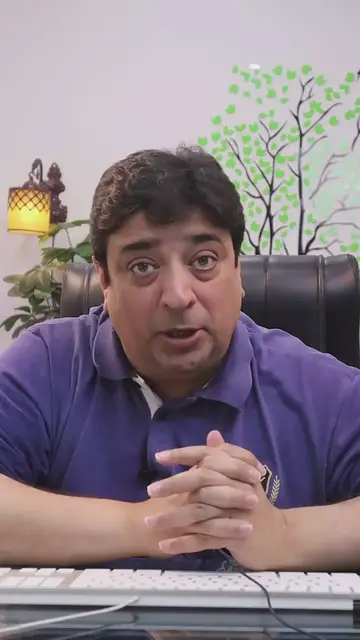 Video thumbnail for using LinkedIn to build profile