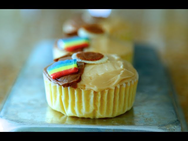Video thumbnail for How to make an Instagram Cupcake | Byron Talbott