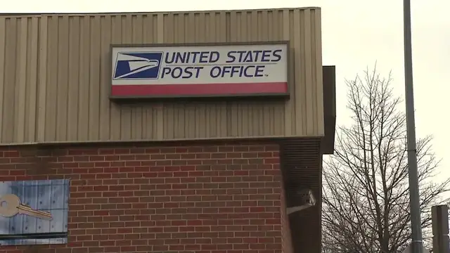 Video thumbnail for USPS proposes temporary price hike for holiday shipping season