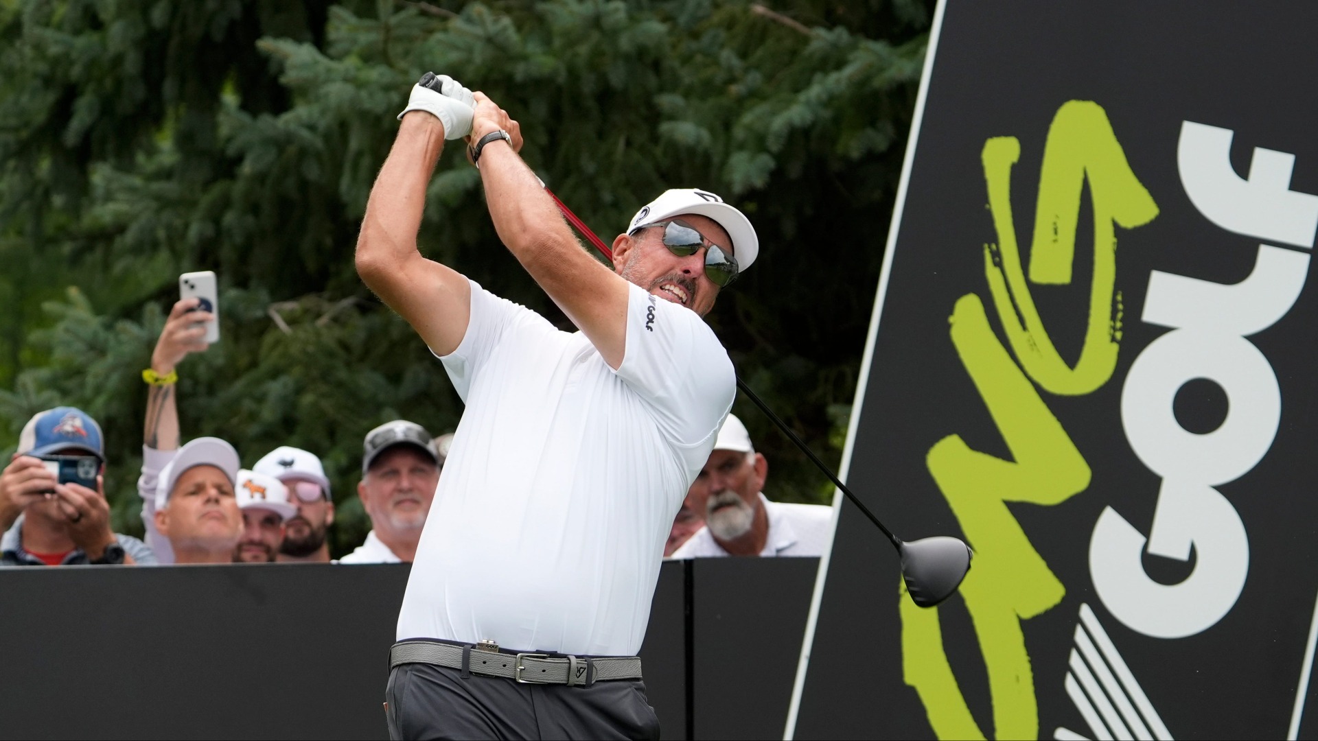 Video thumbnail for Phil Mickelson's Controversies Have Led to Tainted Legacy