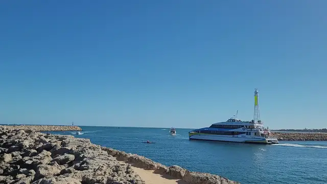 'Video thumbnail for Rottnest Ferry departing'