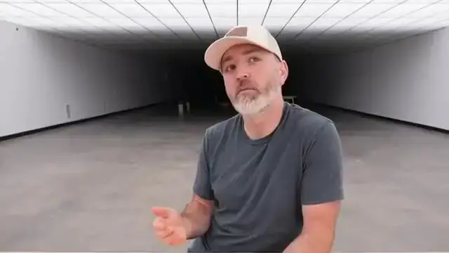 'Video thumbnail for Unboxing the New Honor 200 Pro'