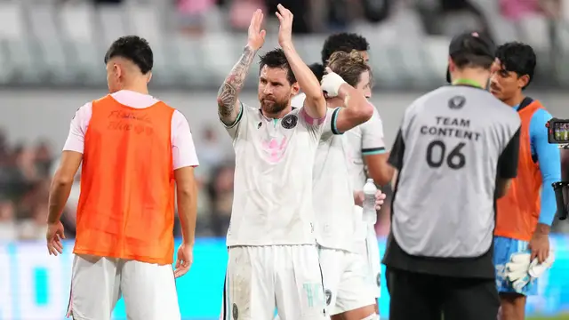 Video thumbnail for Miami Defeats Cruz Azul 2-0 in Campeon Cup Showdown
