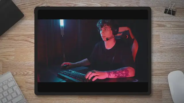 Video thumbnail for How ergonomic are gaming chairs really?