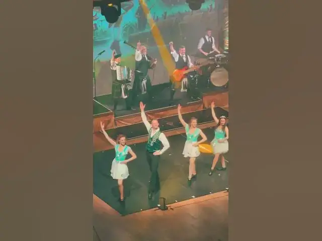 'Video thumbnail for Best Irish Dance and Bagpipe Music from Cornamusa 🏴󠁧󠁢󠁳󠁣󠁴󠁿🇮🇪 #cornamusa'