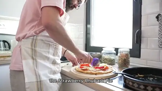 Video thumbnail for Strawberry Rhubarb Pie Recipe