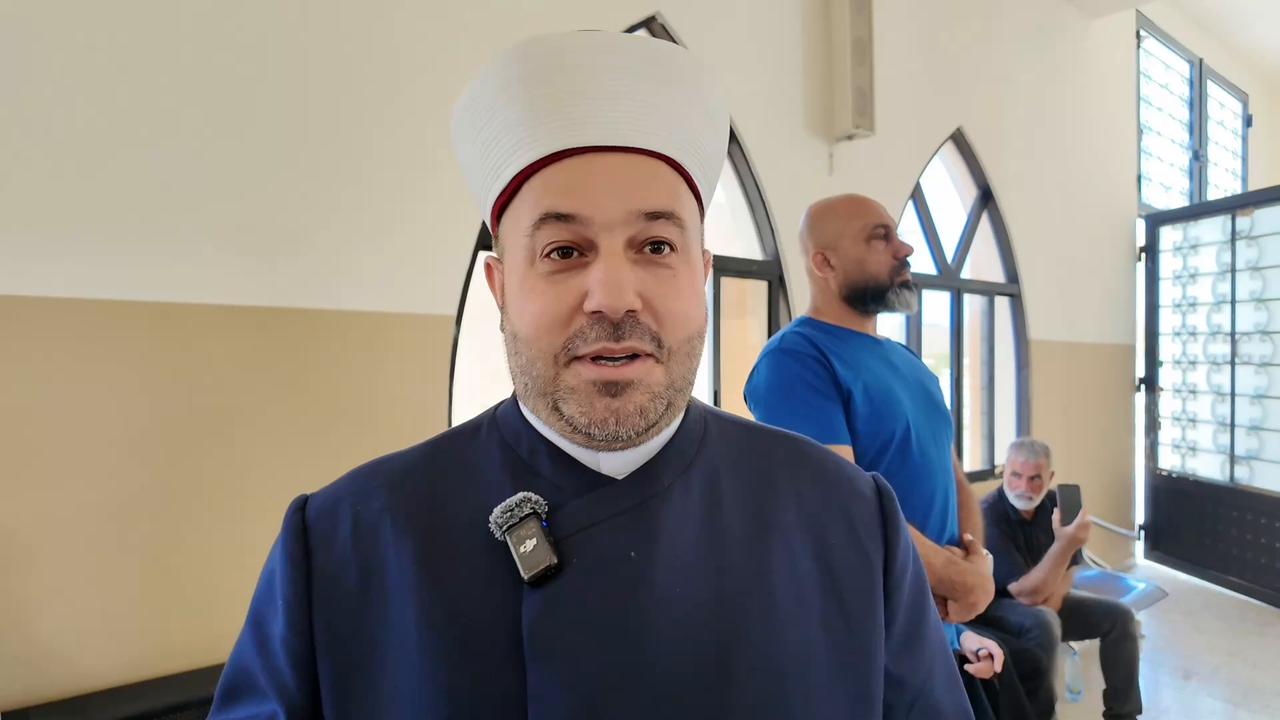 Video thumbnail for Lebanon: Victims of Israeli attack on southern Lebanon laid to rest in Tyre.