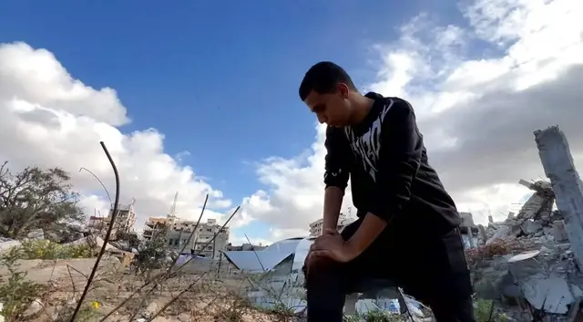 'Video thumbnail for A bag of bones: The only trace of a Gaza family of 13'