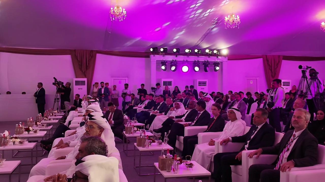 Video thumbnail for the UAE: Chinese company starts major Emirates aviation project in Dubai.