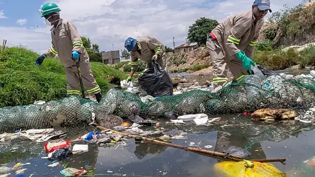 'Video thumbnail for Trash to treasure: Johannesburg's river waste transformed into art'