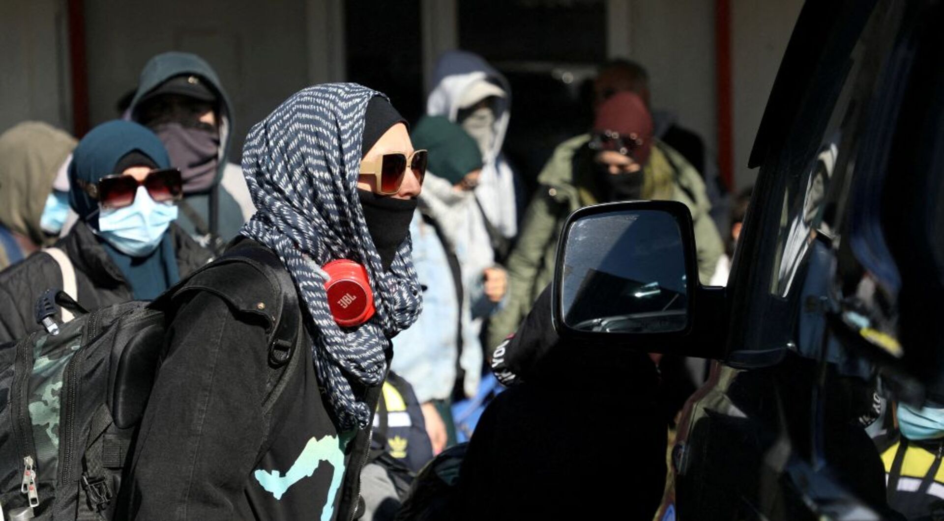 Video thumbnail for Australian PM Albanese says no help for ISIL relatives held in Syria camp