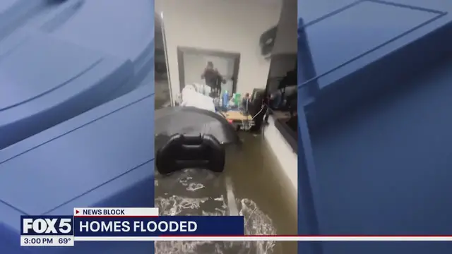 'Video thumbnail for NY News Update: Clean-up in Queens after NYC flash flooding'
