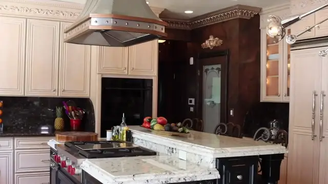 'Video thumbnail for KITCHEN DRAWERS ORGANIZATION (720p 30fps)'