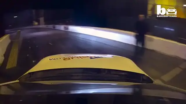 'Video thumbnail for Tightest Ever 360 Degree Spin Performed By Driver'