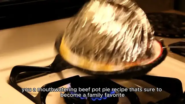 Video thumbnail for Beef pot pie recipe