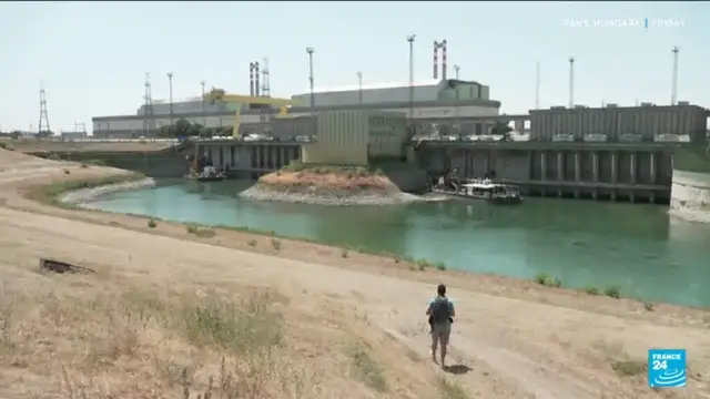 Video thumbnail for Hungary: Successive heatwaves drain Danube river used to cool nuclear plant