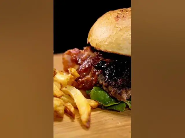 'Video thumbnail for Marina Square Mall – The Dining Edition Food Guide at Marina Square Singapore'