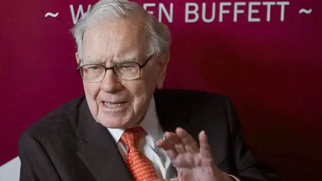 Video thumbnail for Warren Buffett says "You have more potential than you thought you had"