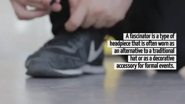 Video thumbnail for What Is A Fascinator In Fashion