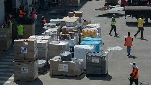 Video thumbnail for Relief supplies arrive after Hurricane Melissa devastation