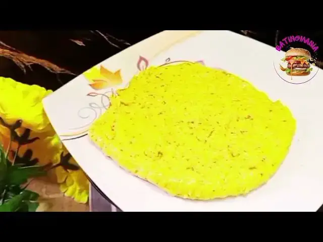 Video thumbnail for Spicy Gramflour or Bason Khandvi or Khandli Recipe