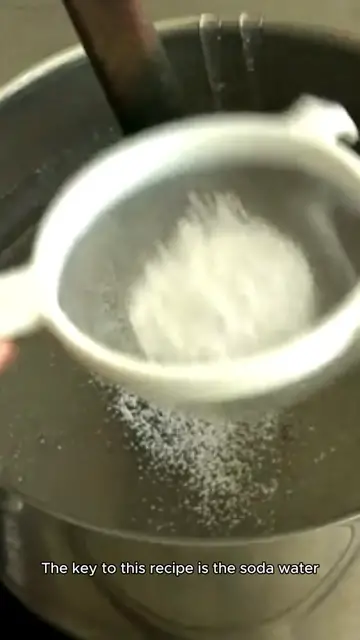 Video thumbnail for Earthquake cocktail recipe