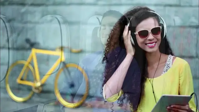 Video thumbnail for Can Noise Cancelling Headphones work without Music