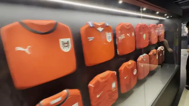 Video thumbnail for US: World Cup fans explore FIFA Museum experience in New York.