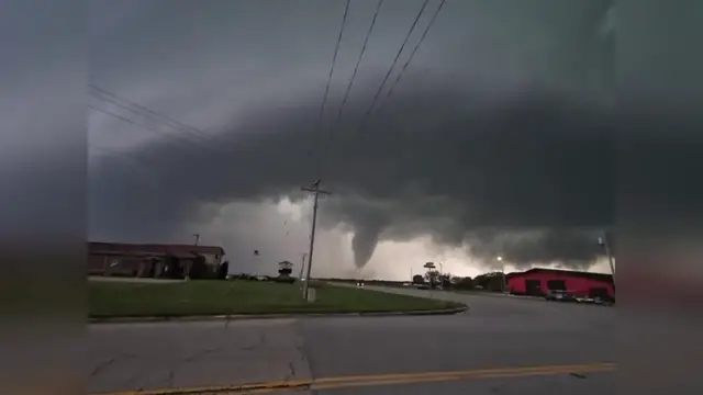 Video thumbnail for US: Tornado Sweeps Across Illinois During Severe Storm Outbreak.