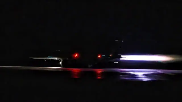 'Video thumbnail for F-15E Strike Eagles Takeoff At Night • Afterburners Blazing'