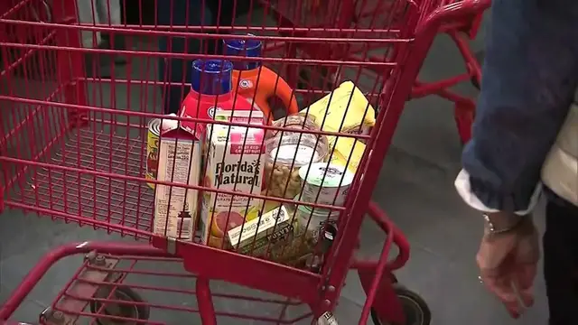Video thumbnail for $300 grocery cards now headed to thousands kicked off SNAP food benefits