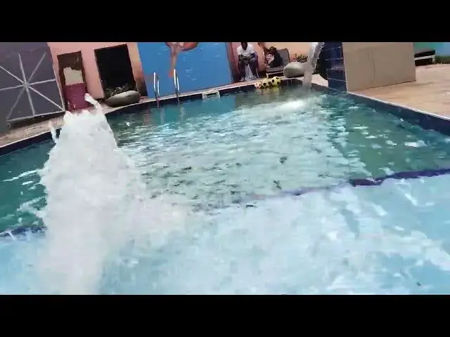 Video thumbnail for Swimming pool