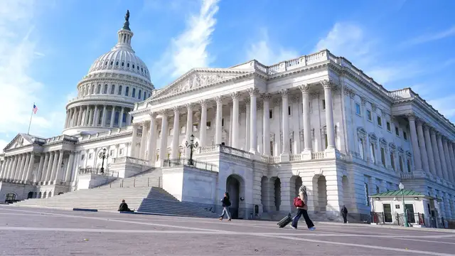 'Video thumbnail for US government shutdown enters 35th day, equalling the longest in American history'