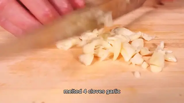 'Video thumbnail for Garlic Cheese Rolls Recipe'