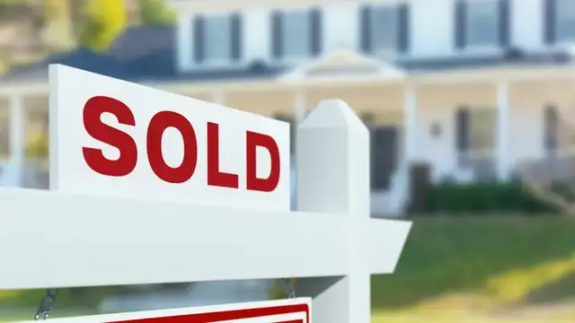 Video thumbnail for A.I. Millionaires are Heating Up the Bay Area Housing Market