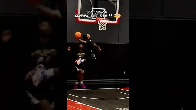 'Video thumbnail for CRAZY IN GAME DUNK !'