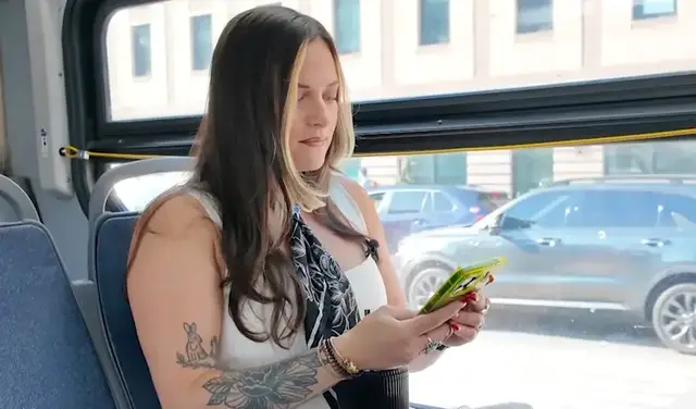 Video thumbnail for Toll of Commuting: Hoboken woman turns her daily bus ride into productive time