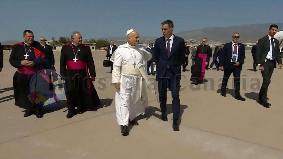 Video thumbnail for Papstbesuch auf Gran Canaria - Messe im Stadion