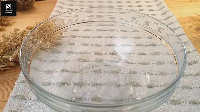 Video thumbnail for Fast Vanishing Georgian Bread Recipe You Need to Try!