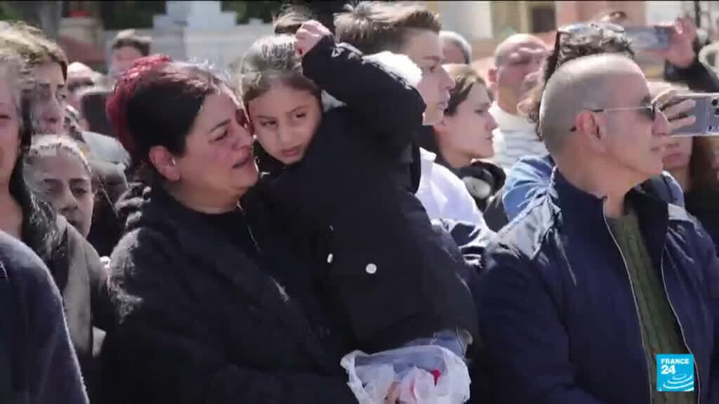 Video thumbnail for War in the Middle East: Heavy Israeli strikes hit central Beirut