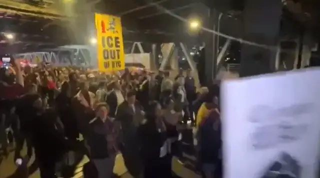 Video thumbnail for NYC mayor calls on parking garage owners and operators to keep ICE off their property