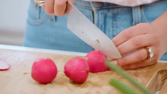 'Video thumbnail for LOADED Smoked Salmon Toast (lox Sandwich) with Feta_(720P_HD)'