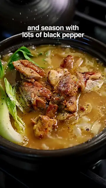 Video thumbnail for CHICKEN CURRY NOODLE SOUP IN 20 MINUTES 🍜(720P HD)