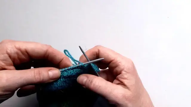 'Video thumbnail for Patchwork socks - heel turn'