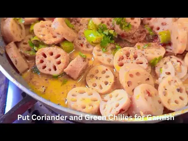 'Video thumbnail for Boil and Cook Lotus Root Easy Method'