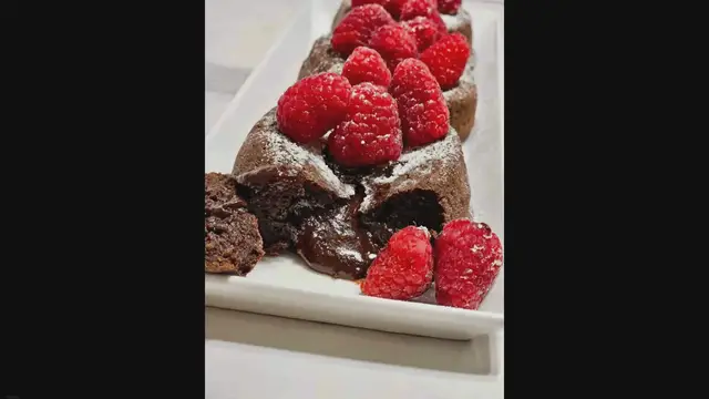 Video thumbnail for Easy Chocolate Lava Cake