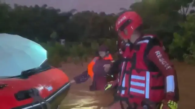 Video thumbnail for China: Heavy rain batters multiple regions, millions affected as alerts raised.